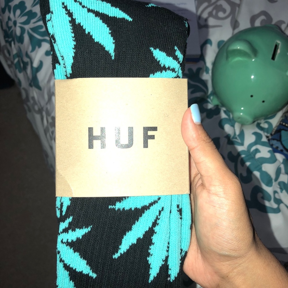 HUF socks